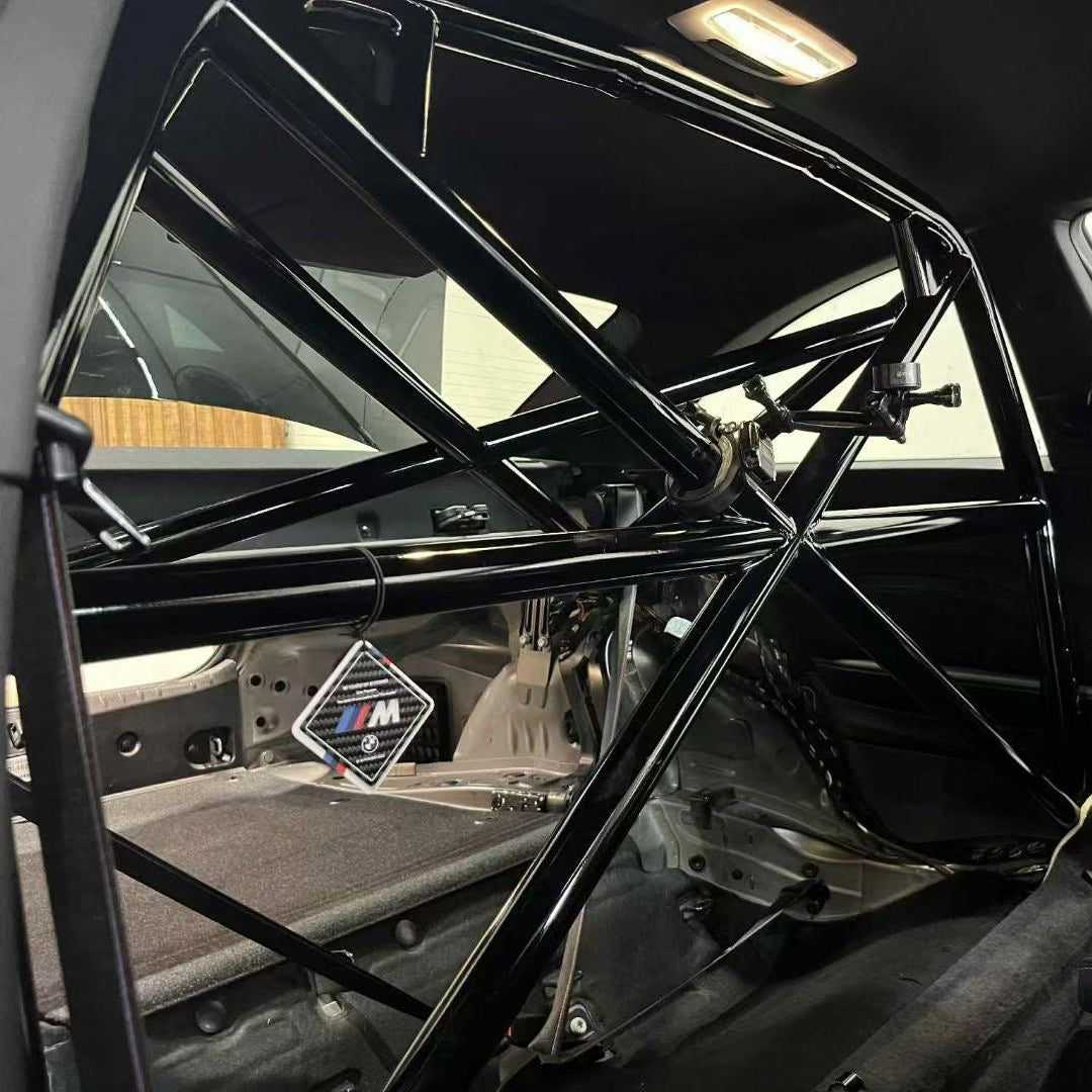 EVERKA BMW G82 M4 4-Point Bolt-In Roll Bar