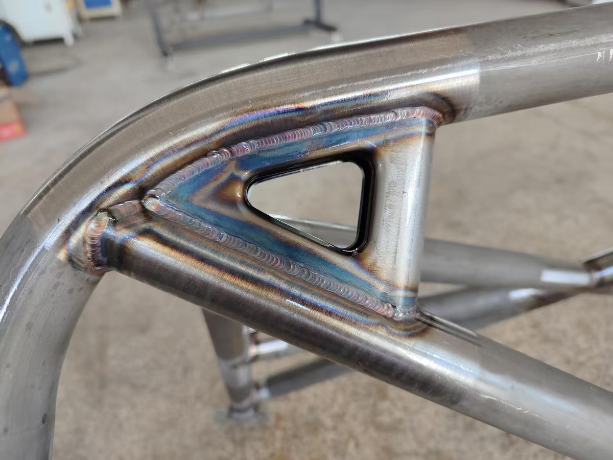 EVERKA BMW G82 M4 4-Point Bolt-In Roll Bar