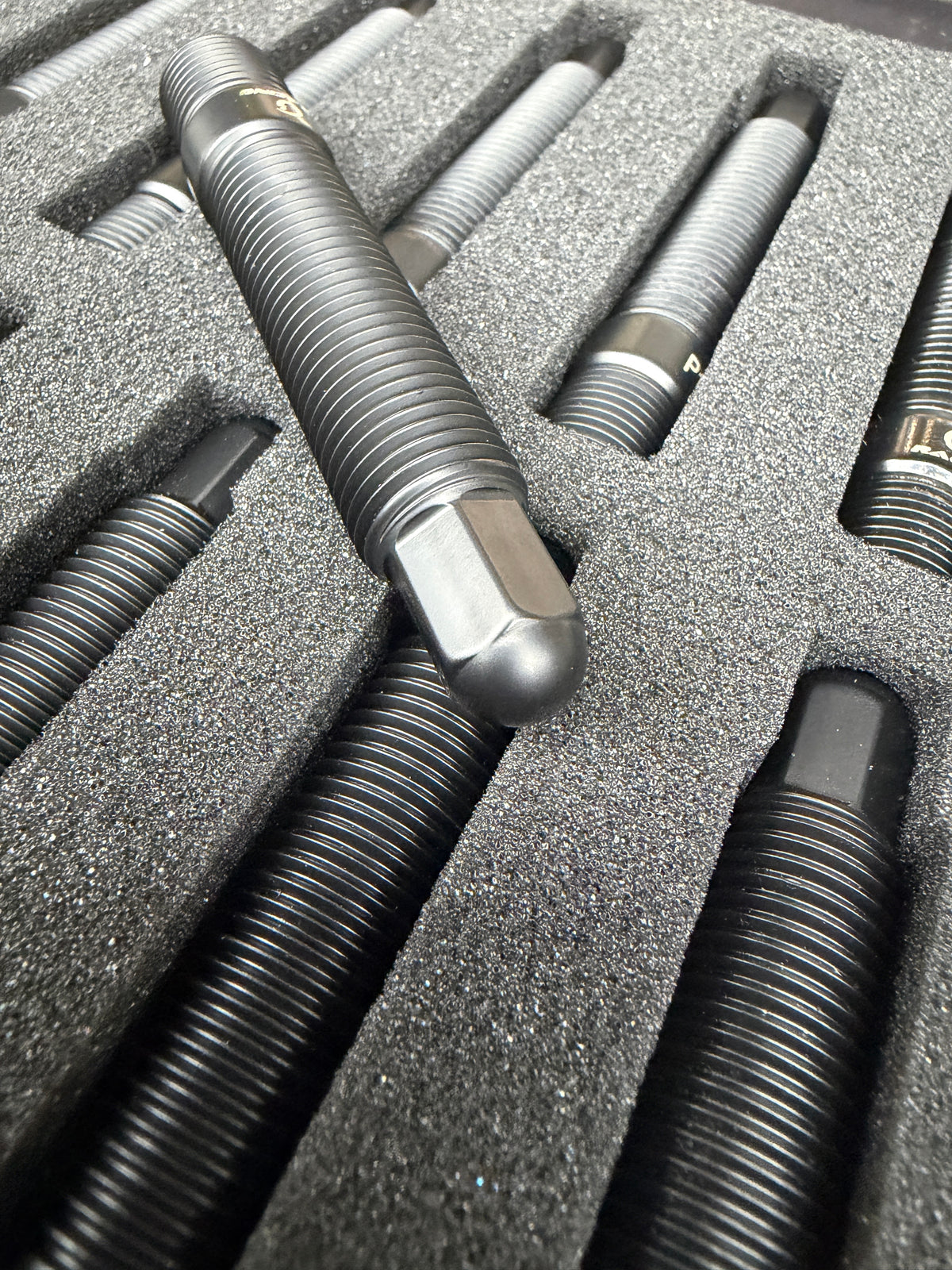 EVERKA Motorsport Race Wheel Stud Conversion Kit | M14